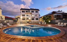 Southport Motel & Apartments